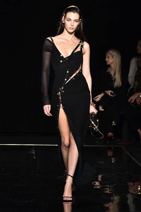 elizabeth versace dress